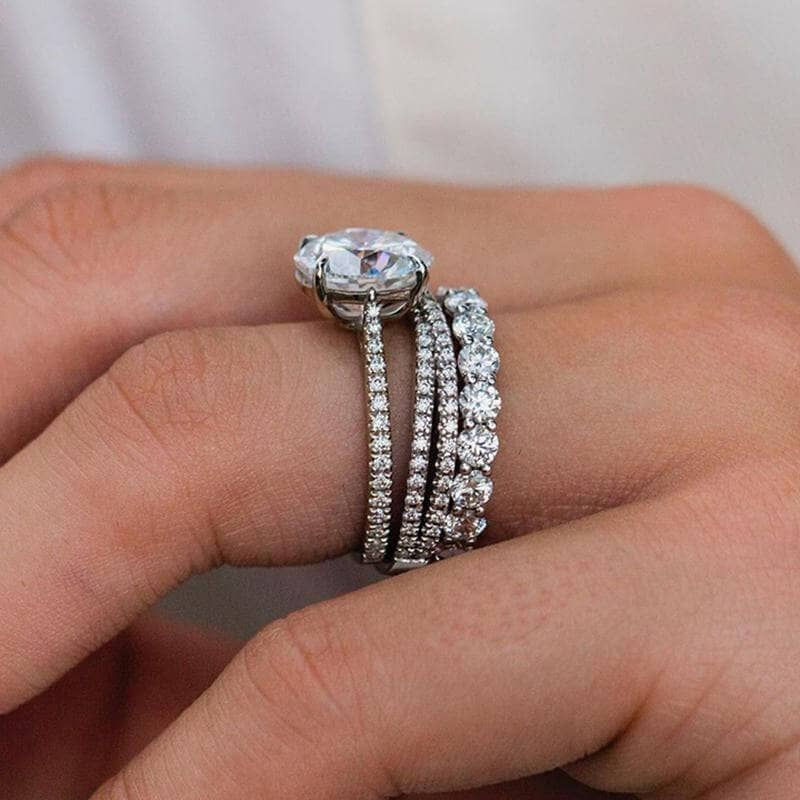 Thumbnail: Round cut wedding set