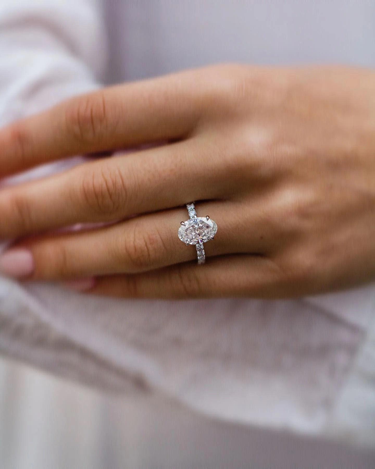 2ct Crushed ice oval cut moissanite