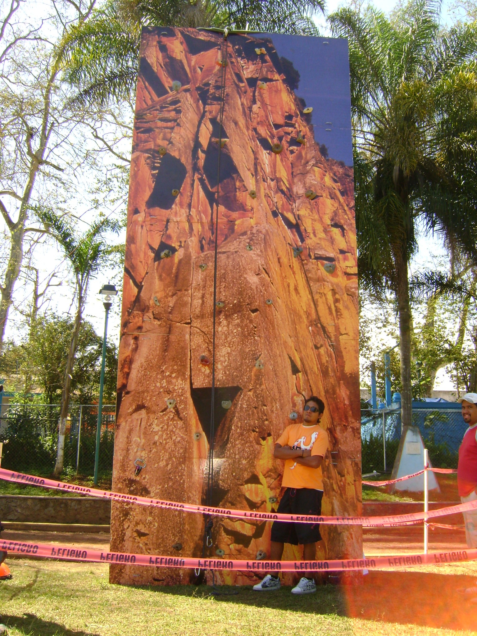 MURO DE ESCALAR.