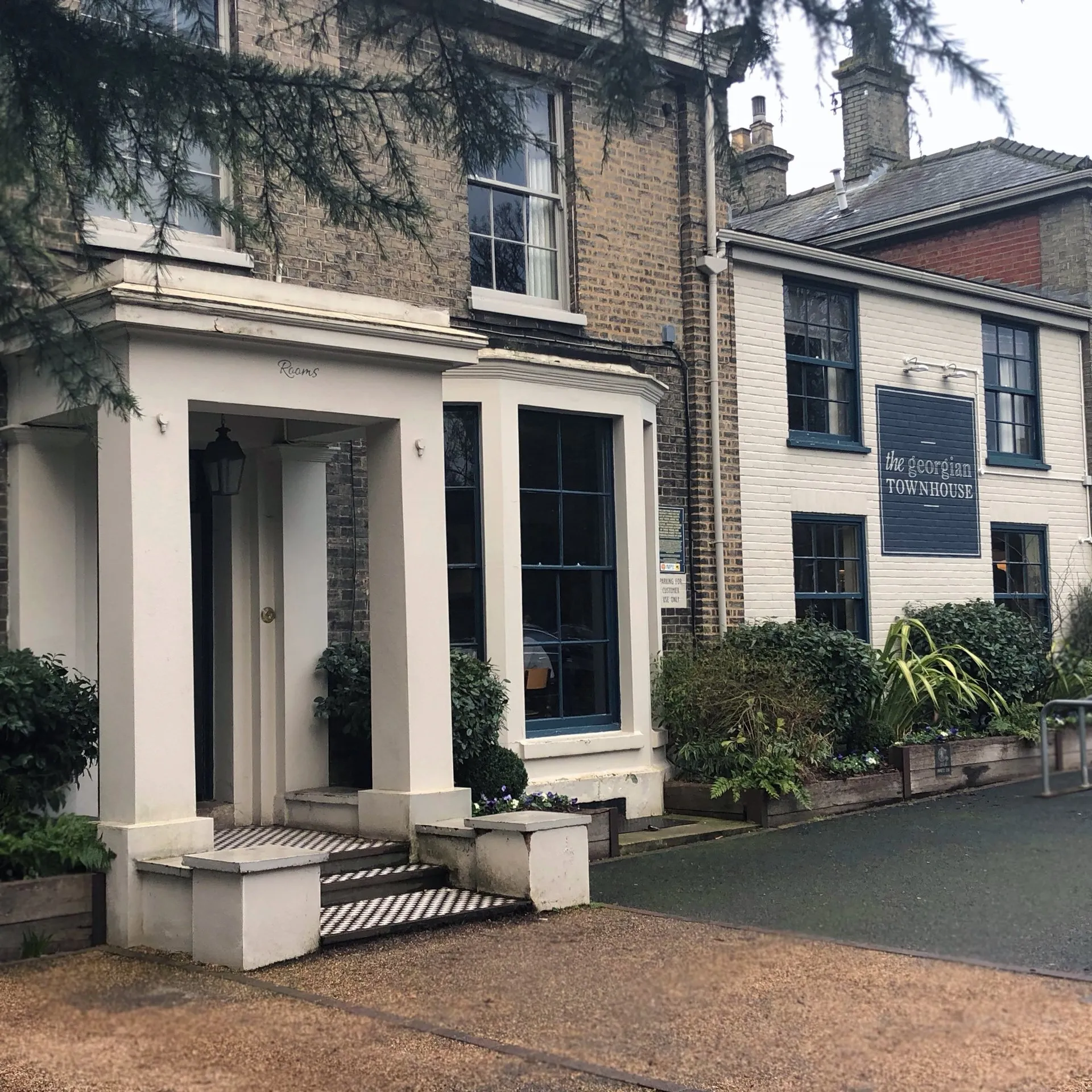georgian_townhouse-1920w.webp