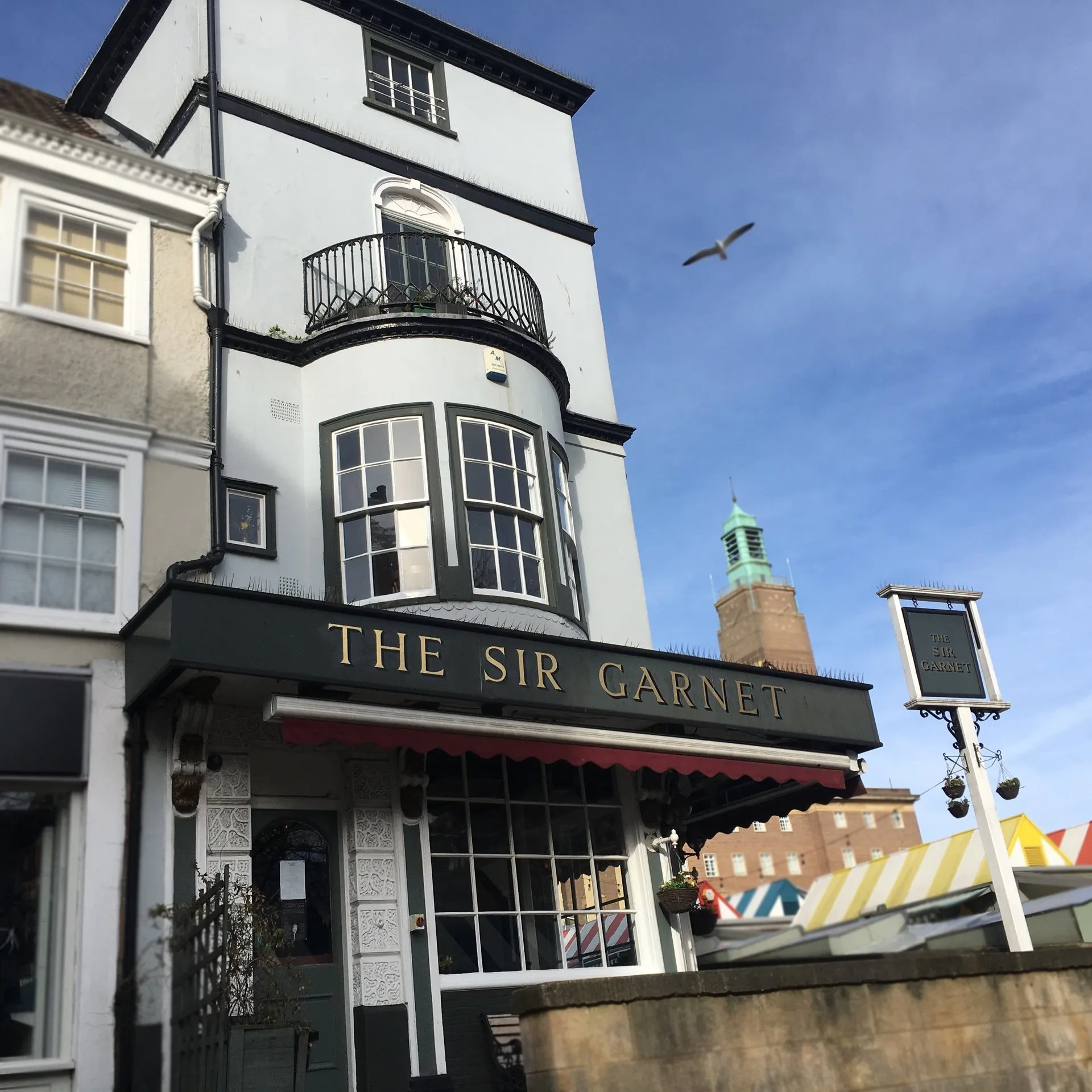 sir_garnet-1920w.webp