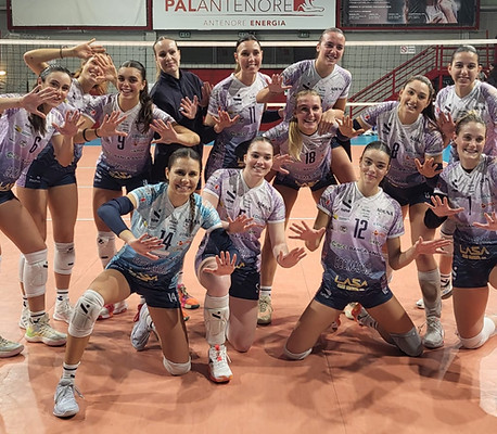 WhatsApp Image 2025-11-02 at 19.58_edited.jpg