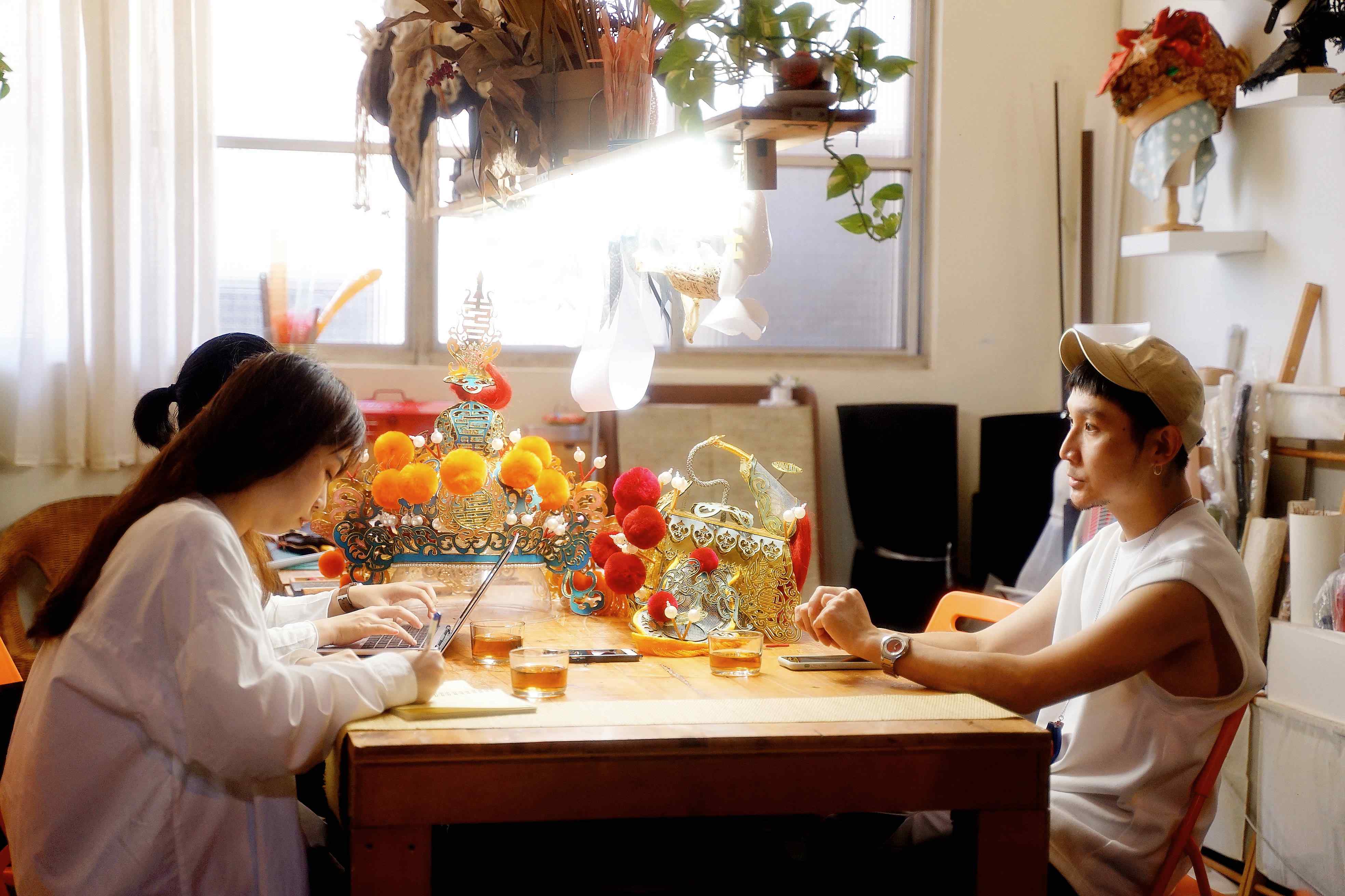 自費出版流程：採訪撰稿