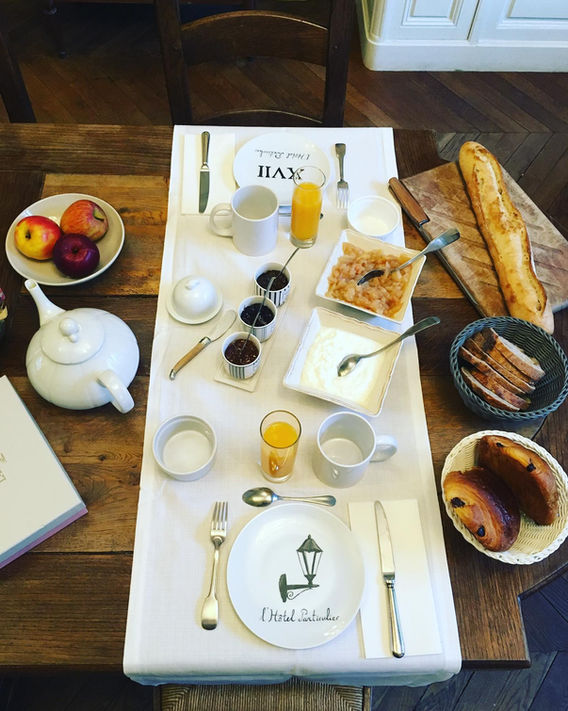 petit dej intérieur.jpeg