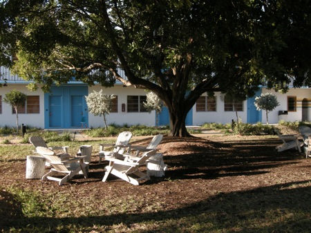 Courtyard2.jpg