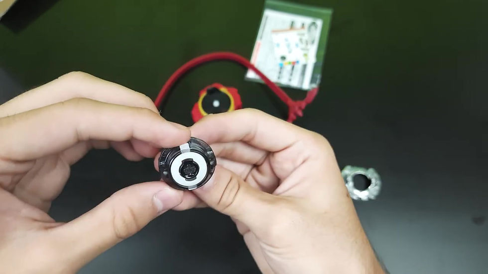 Thumbnail: Beyblade  Burst Revive Phoenix .10.FR B-117 Takara Tomy