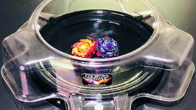 BeyStadium Arena de batalha Beyblade Standard - Padrão Preta