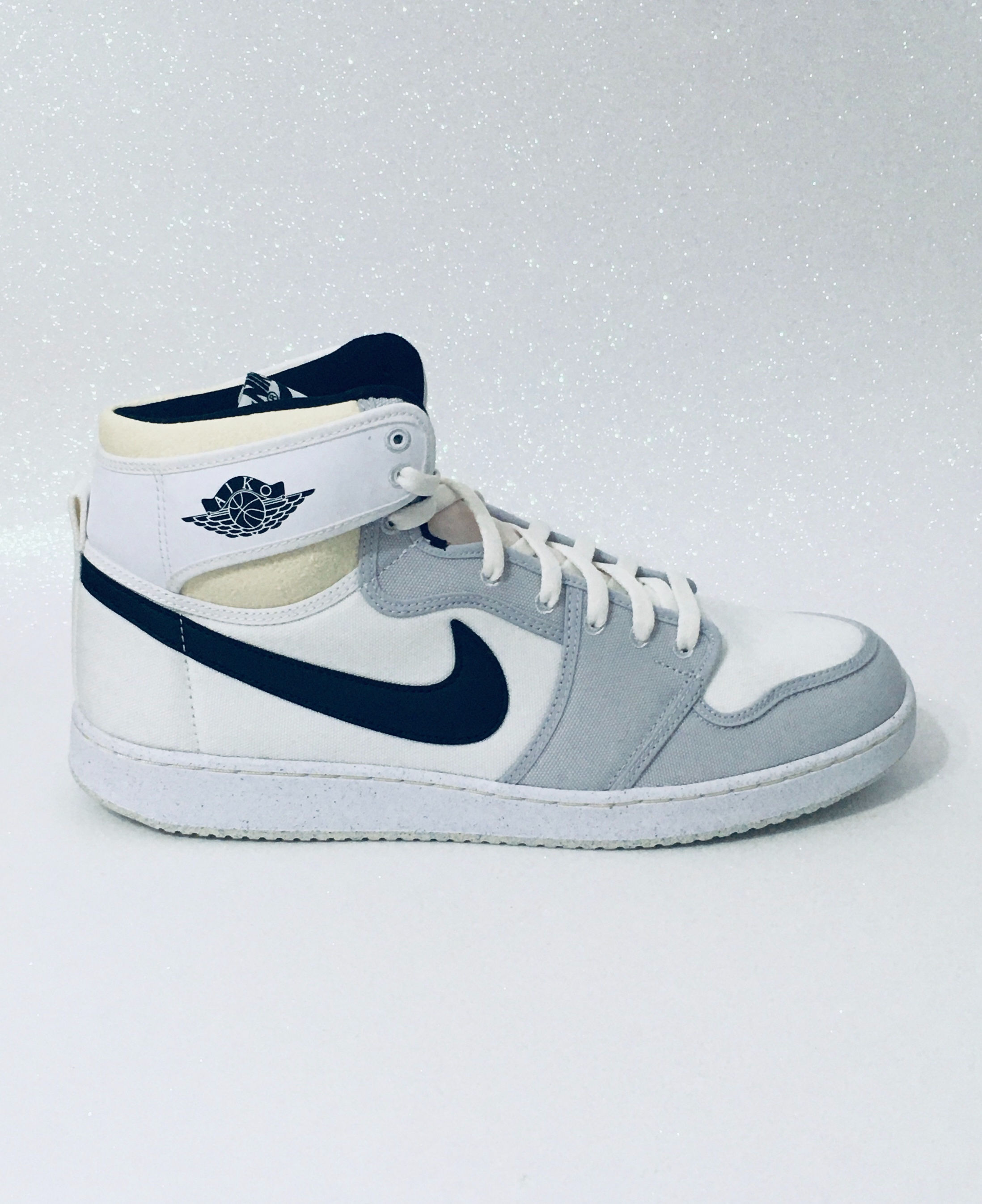 NIKE AIR JORDAN 1 HIGH KO GREY/WHITE