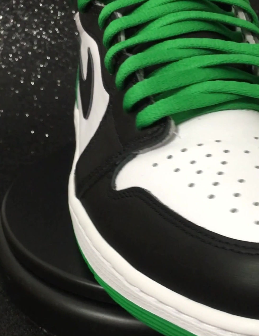 Miniatura: NIKE AIR JORDAN 1 HIGH OG LUCKY GREEN