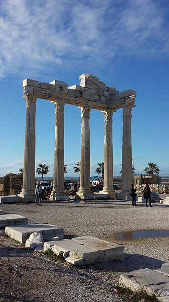 Our hotel is only a 10-minute walk from the Ancient City.