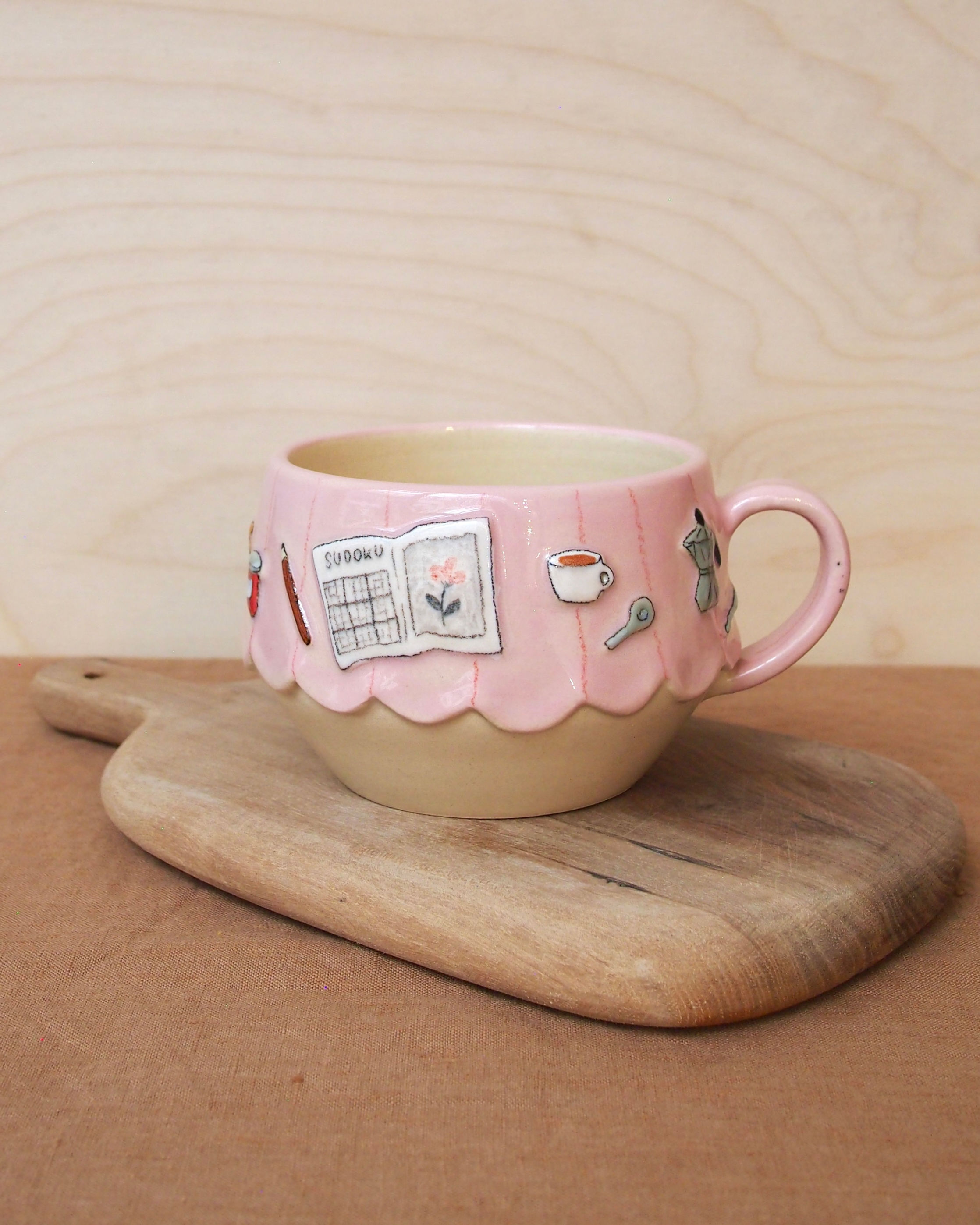 Pink breakfast cup "sudoku"