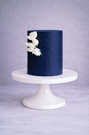 Velvet Eclipse - one tier _edited.jpg