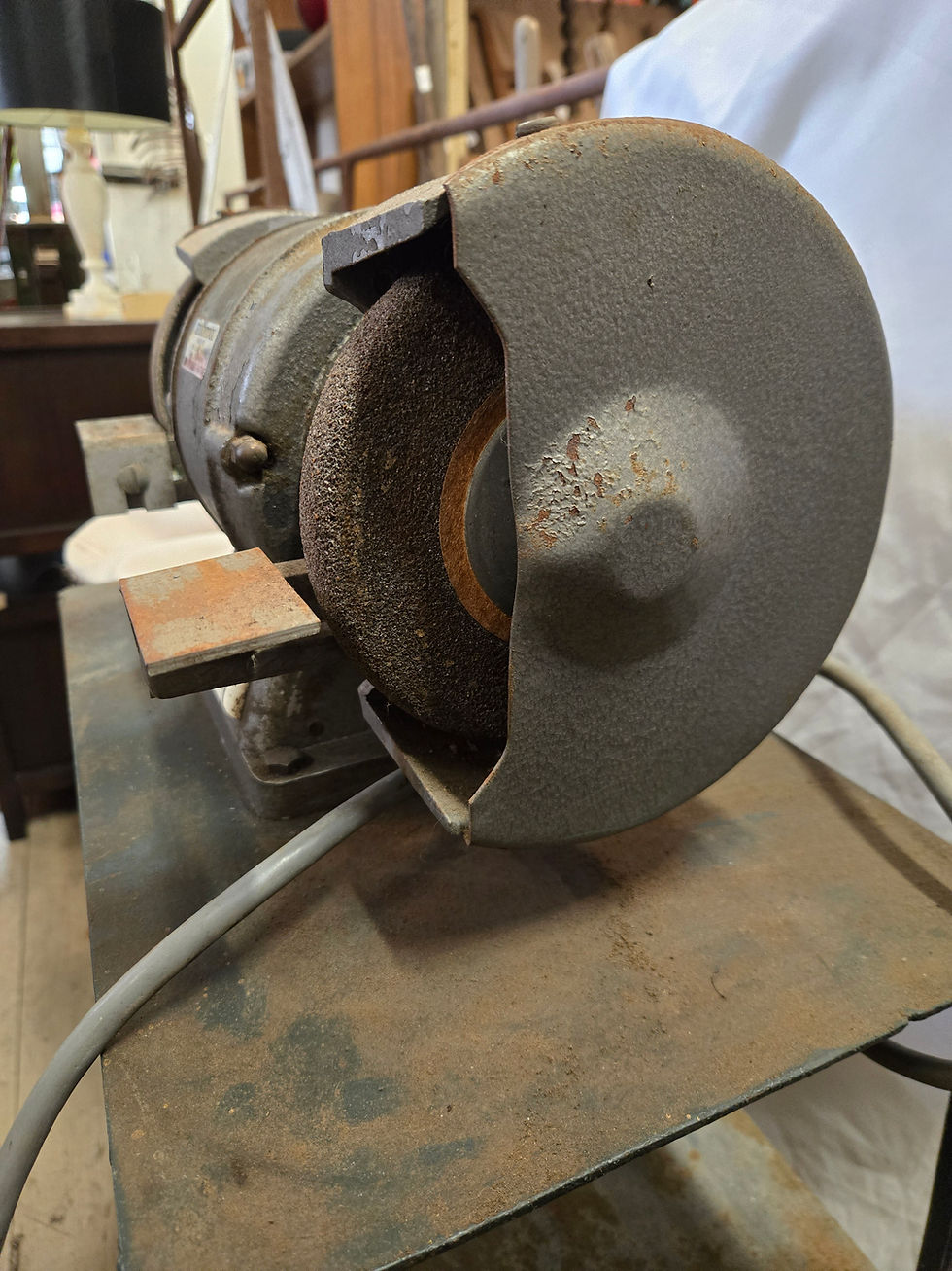Thumbnail: Handitool HD2 bench top grinder 6" on stand tool