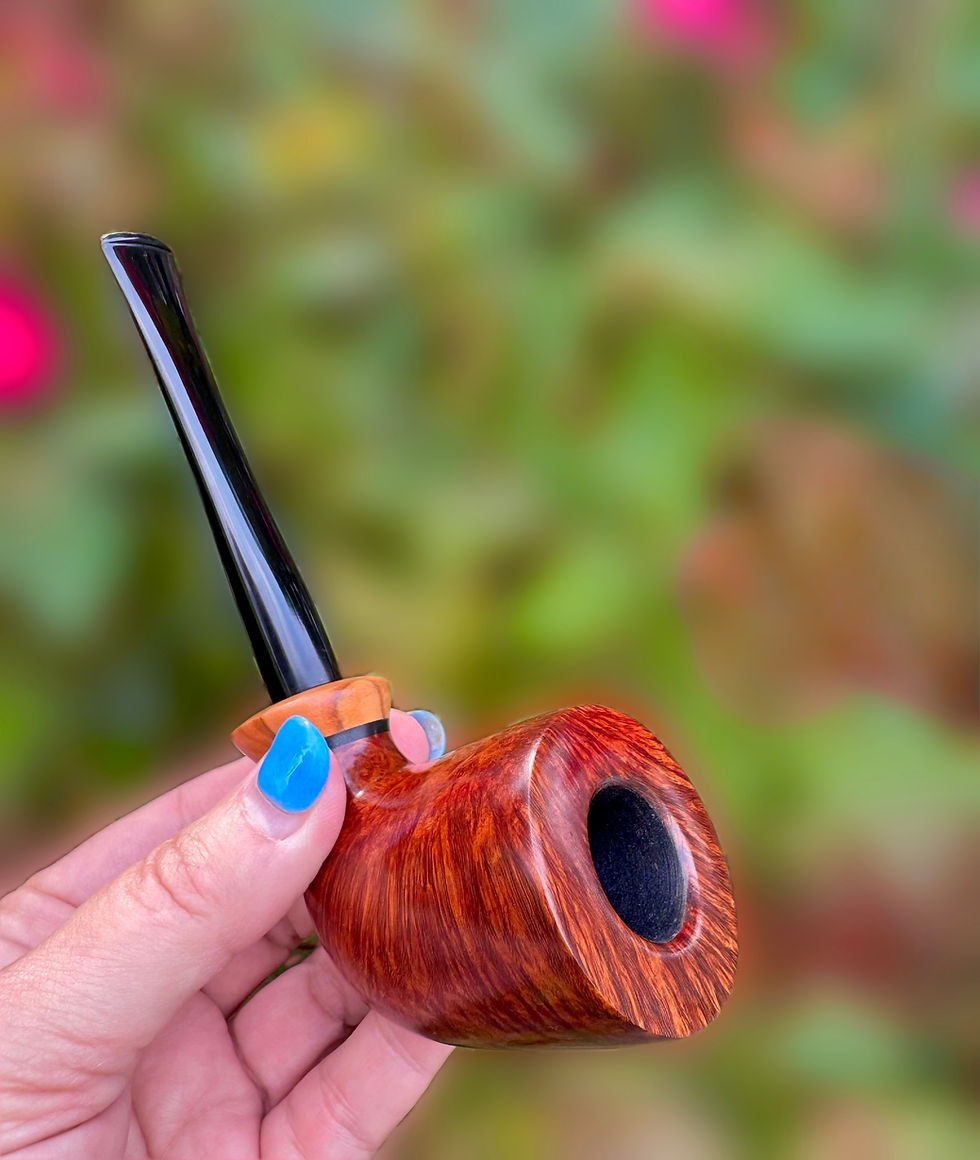 Thumbnail:  Tom Richard Pipes, TRP 🇩🇪: Dublin with olive wood accent 
