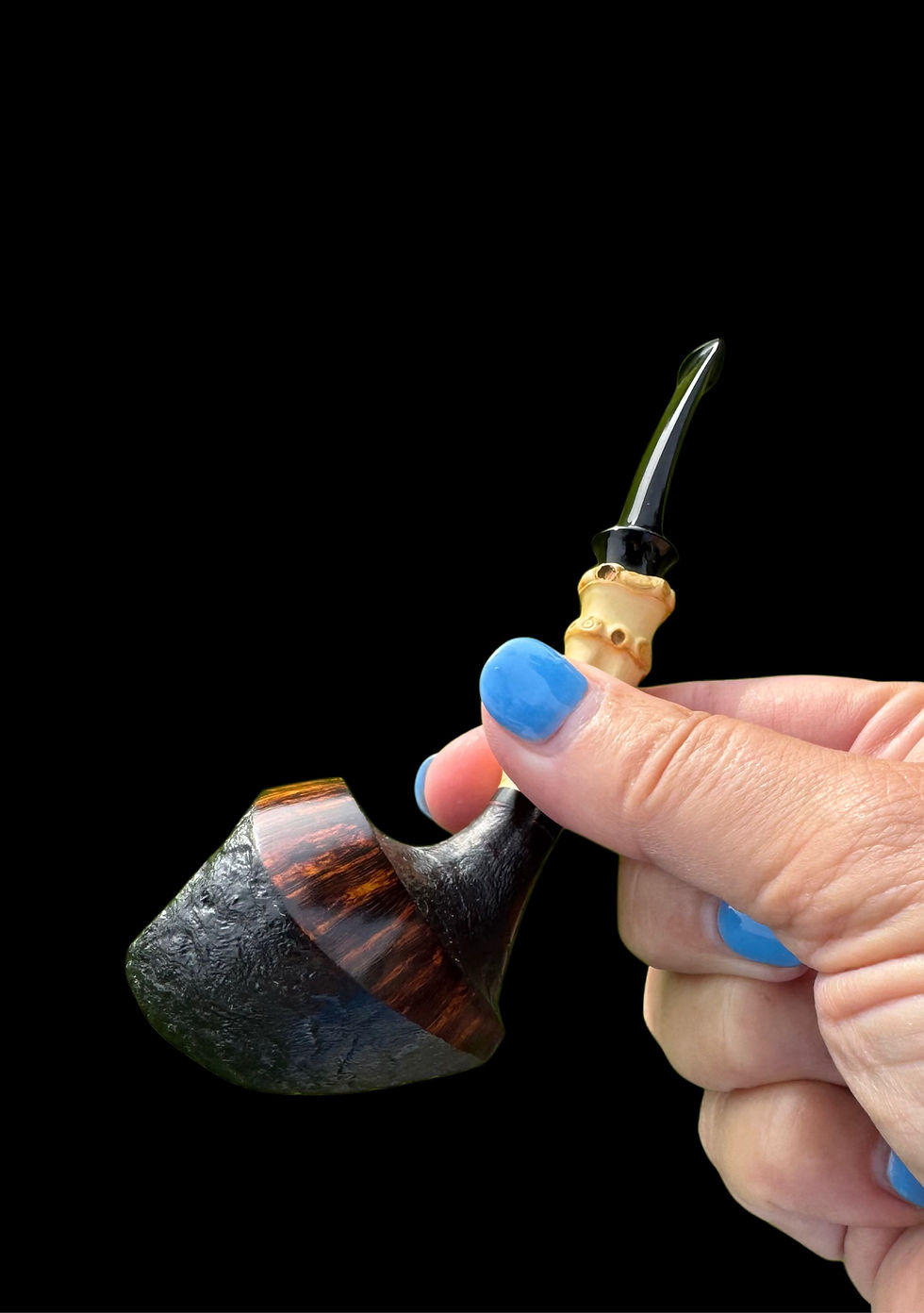 Thumbnail: Barbarossa🇩🇪: Blast with smooth briar accent and bamboo shank 