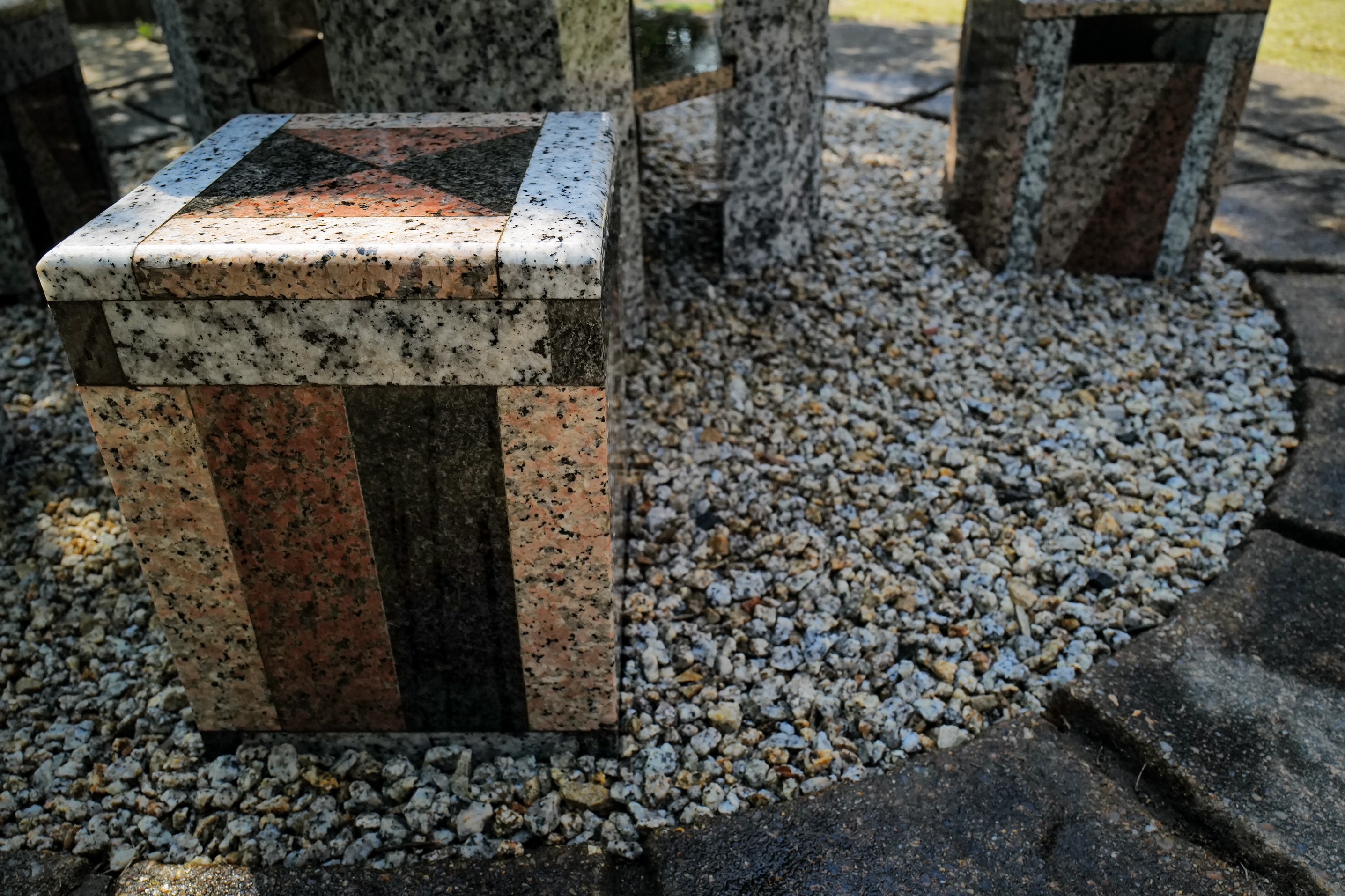 Granite garden table relocation Yokkaichi Japanese garden senteiyasora