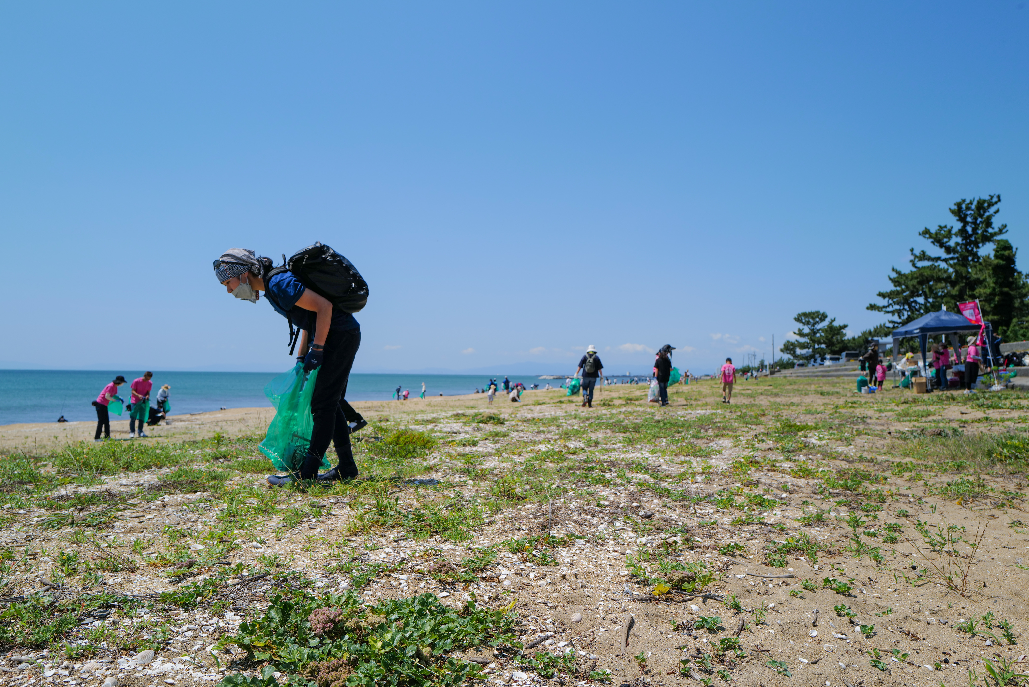We participated in the Chiyozaki Coast Beach Cleanup.