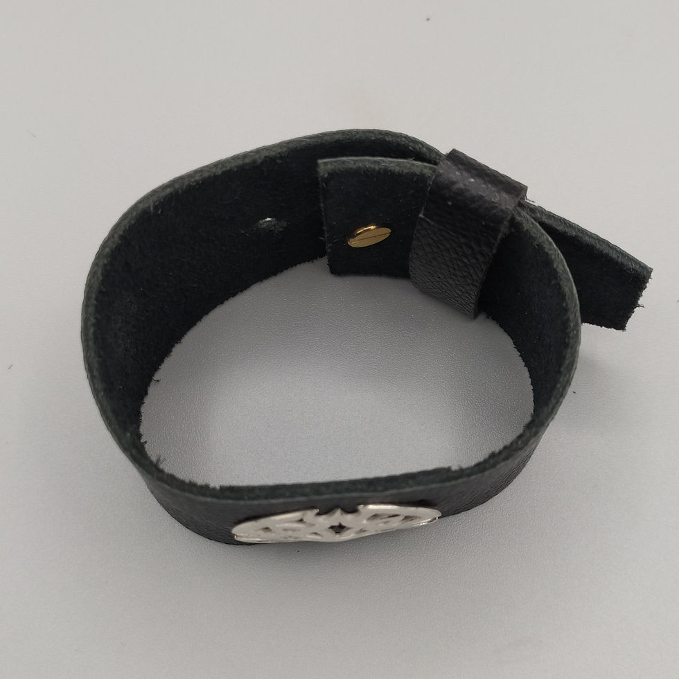 Miniatura: Pulsera de cuero con diseño de plata 925°.