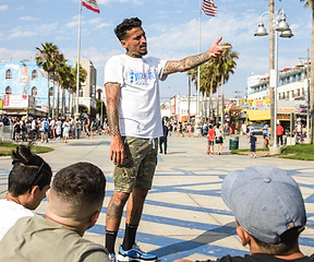 STUDENTS BREAKING IN VENICE BREACH