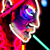 Ion-Art-Neon-Peace-Man