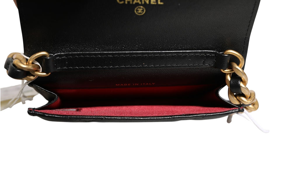 Thumbnail: Chanel 19 Flap Coin Purse Quilted Leather Black Crossbody