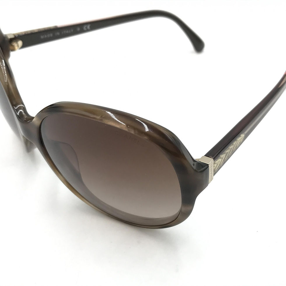 Thumbnail: Oversized Gradient Brown Sunglasses