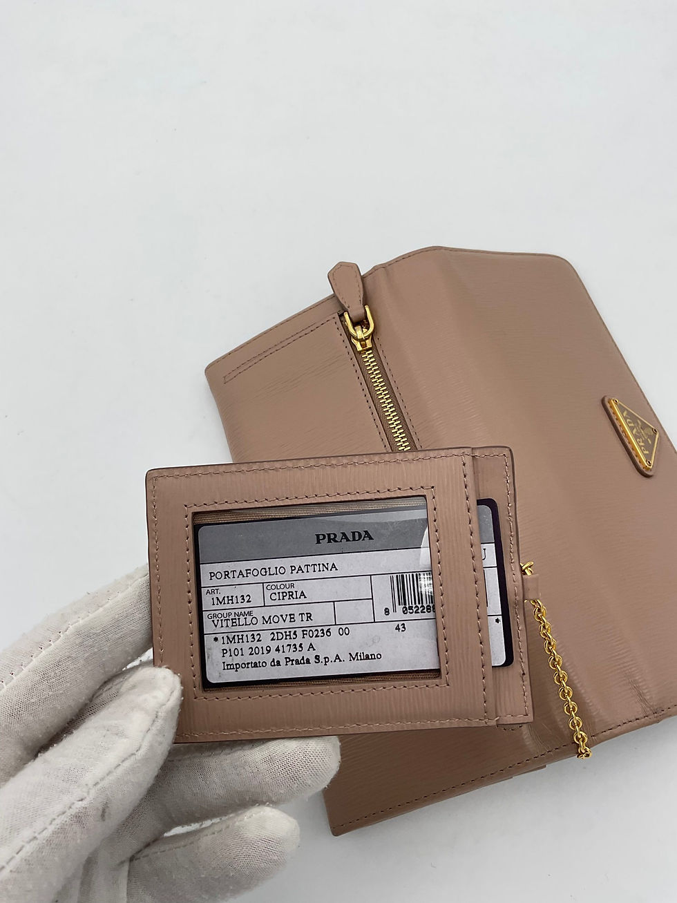 Thumbnail: PRADA Powder Saffiano with Card Holder Wallet