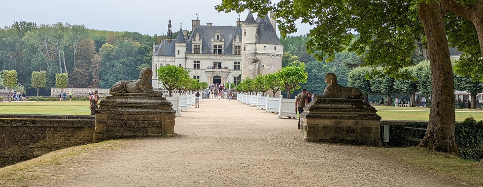 Sphinx statues outside of the Château.