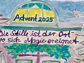 Eule auf dem Baum im Advent