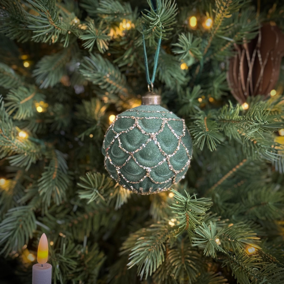 'GREEN VELVET' GLASS CHRISTMAS BAUBLE 8cm (Set of 4)