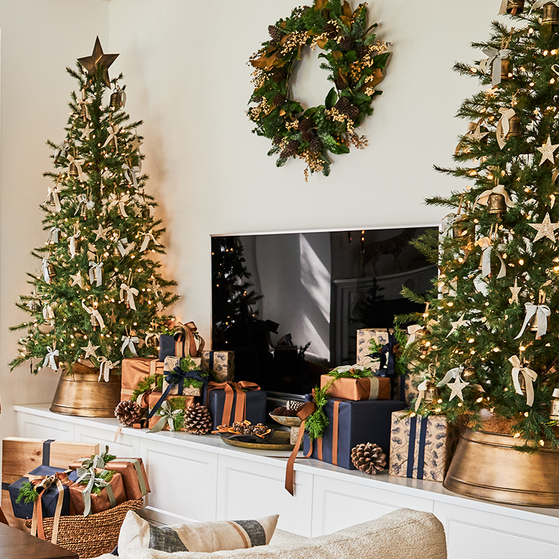 Thumbnail: 'SCANDI' PRE-LIT ARTIFICIAL CHRISTMAS TREE (LIGHTS INCLUDED) 2.13m