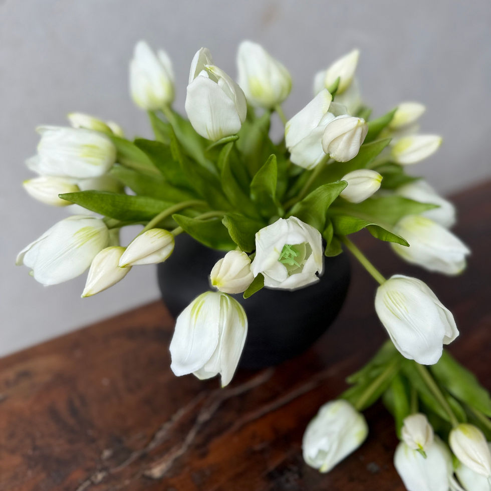 Thumbnail: TULIP BUNCH - 7 STEMS