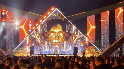 VISUALS + VJ SET BONJOUR