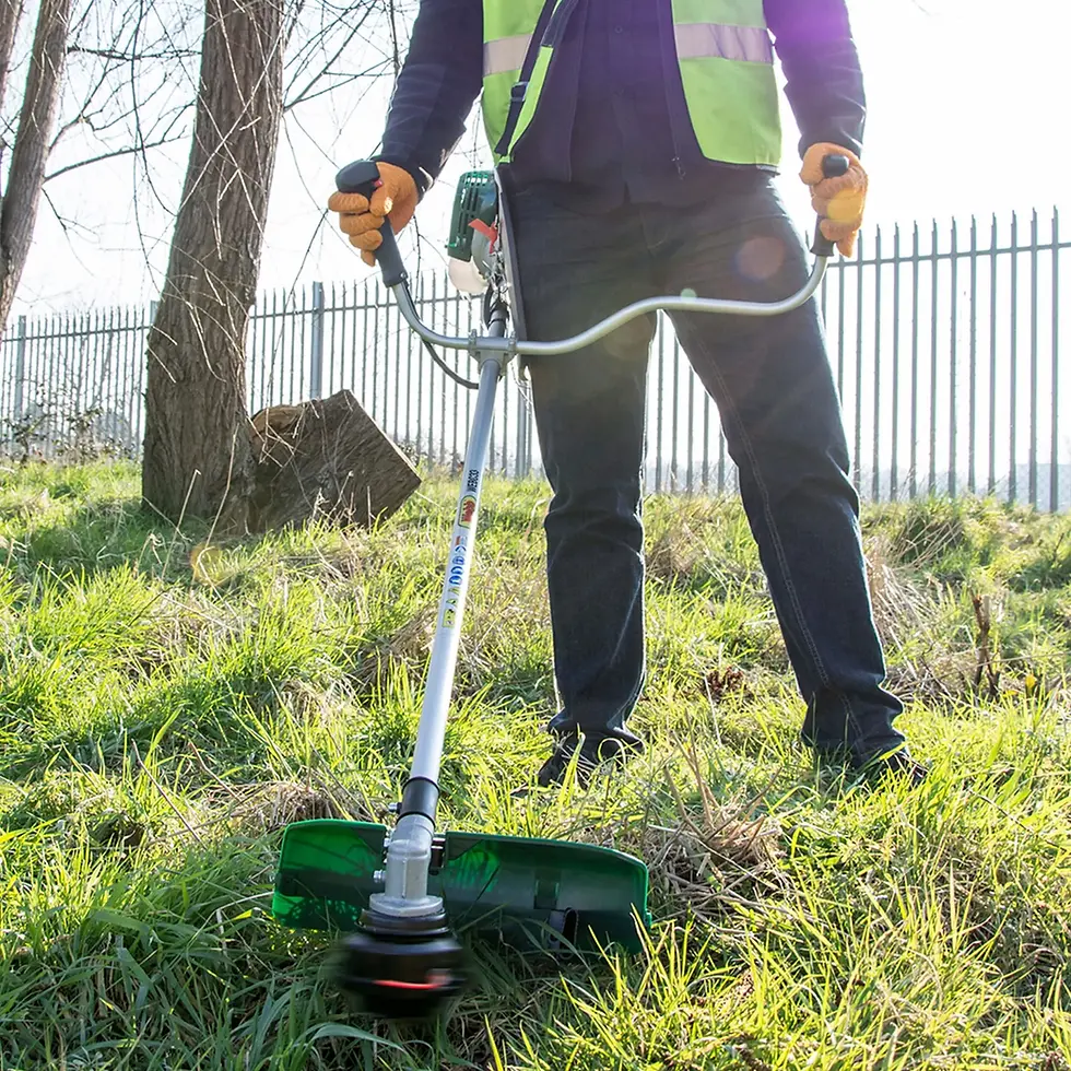 Thumbnail: Webb WEBC33 33cc Straight Shaft Petrol Brushcutter