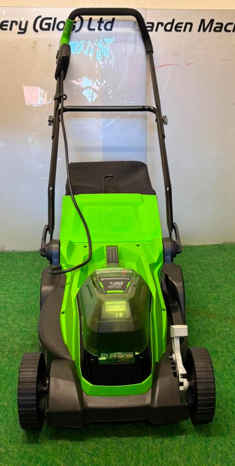 Thumbnail: Greenworks GWG24X2LM36K2X Cordless Mower Kit