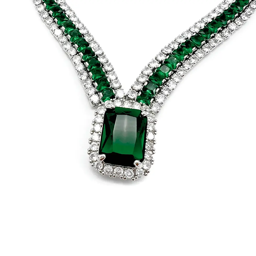 Thumbnail: Emerald Jewelry Set