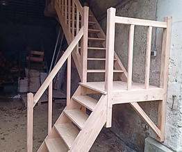 escalier 1.jpg