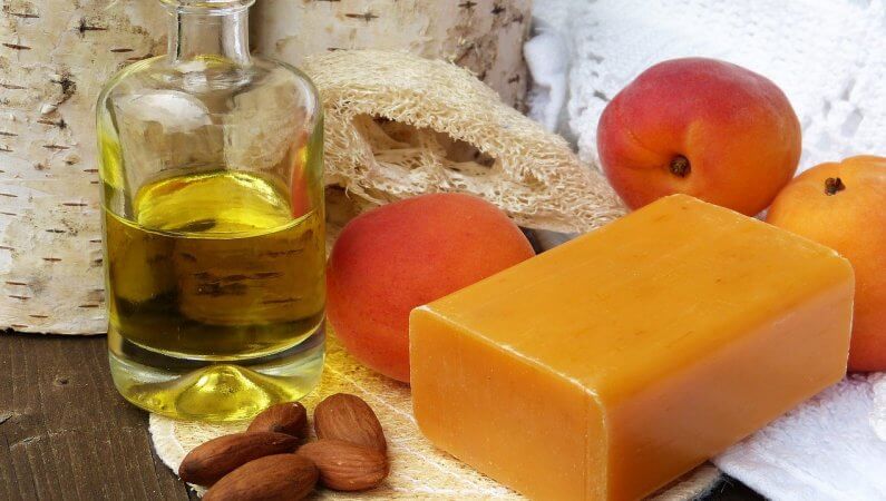 How to make your own Essential Oil Home Cleaning Products