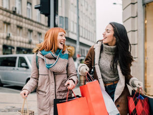 Debunking a persistent myth: is online shopping truly the death knell of retail stores?