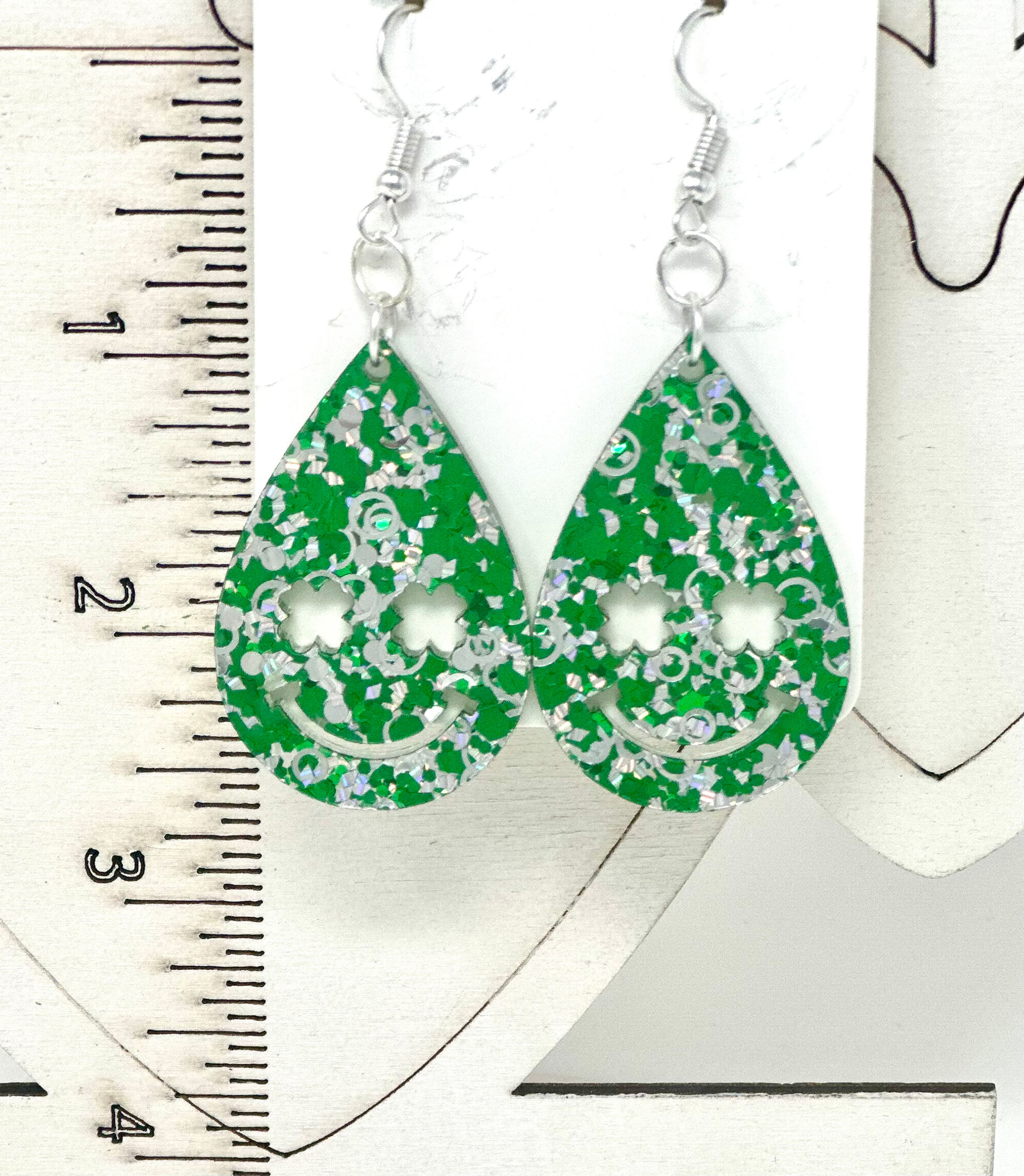 St. Patrick’s Day Festive Dangle Earrings 🍀