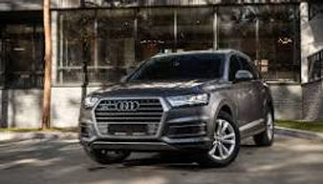 AudiQ7.jpg