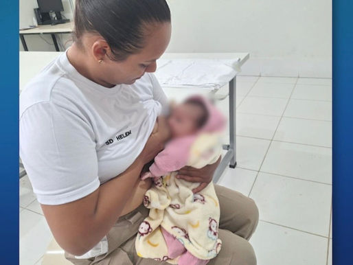 Policial amamenta bebê abandonada pela mãe em bueiro em Minas Gerais