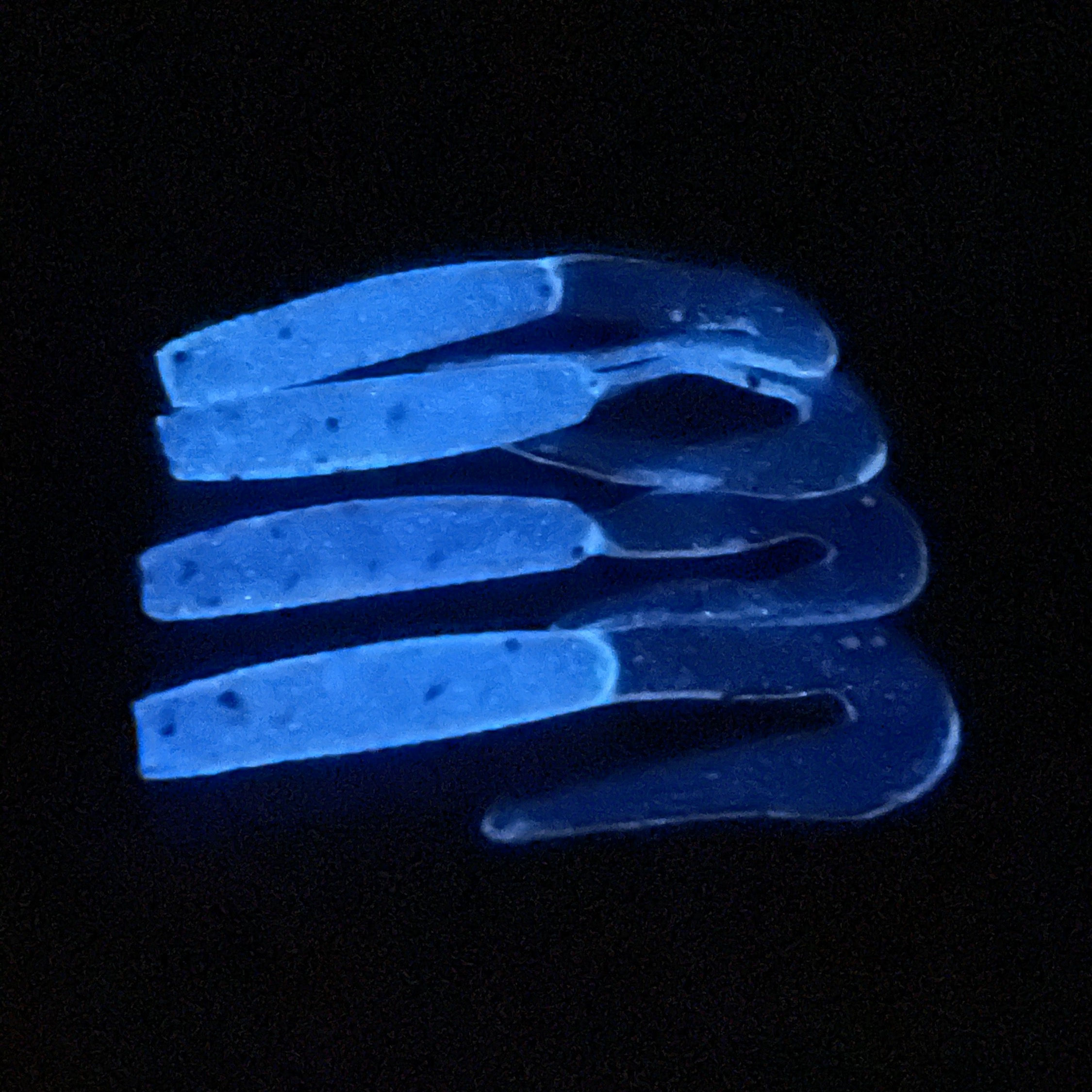 Blue Glow - Small Grub