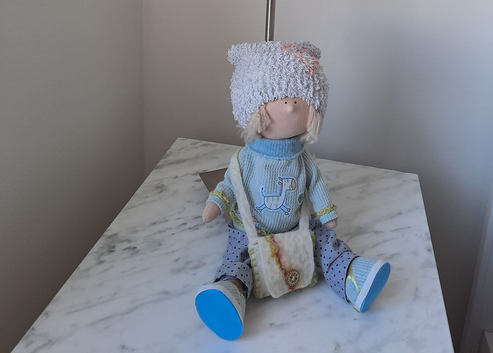 Miniatyrbild: Pojkdocka Bobby i Tilda-stil