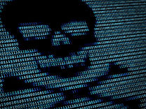 skull-binary-code-e1561369562952.jpeg