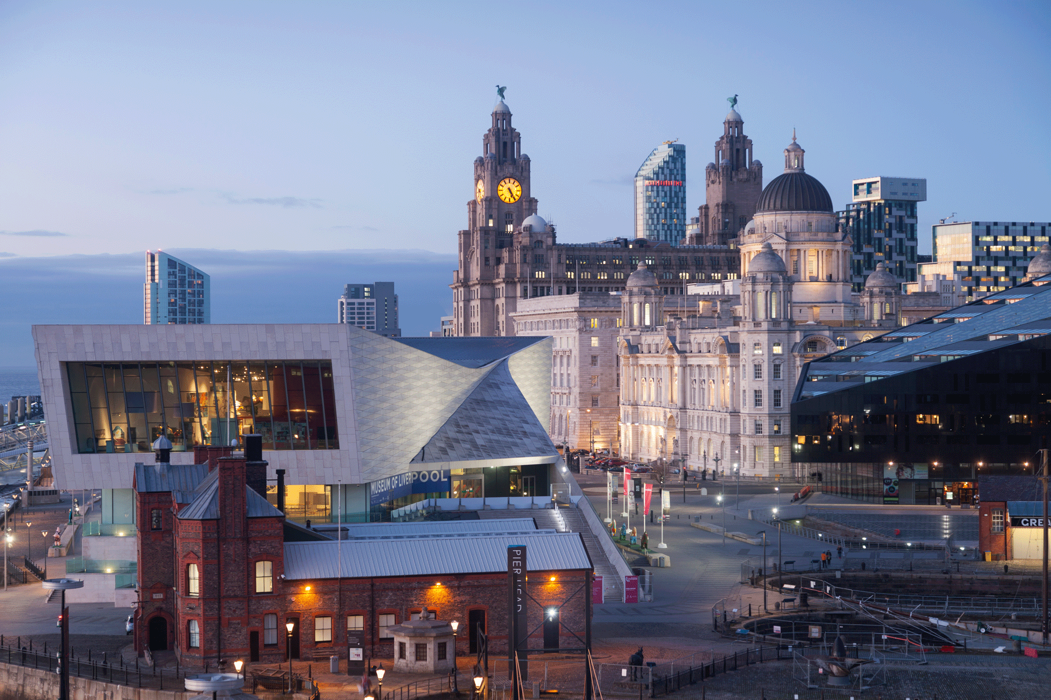 liverpoolskyline.gif