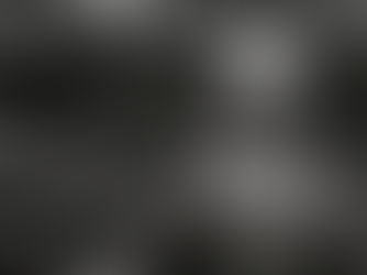 Trabalhador observando a construção civil