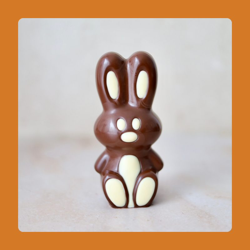 Paaskonijn 15 cm - ingekleurd - melk