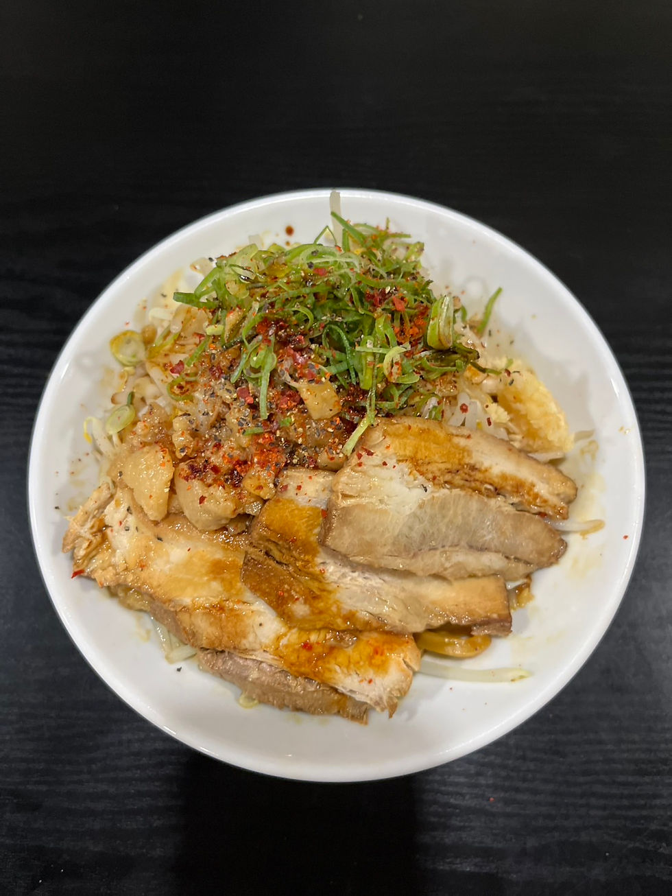 肉盛りニクローまぜそば