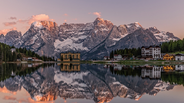 Lake Misurina, Italy, Dolomites tour